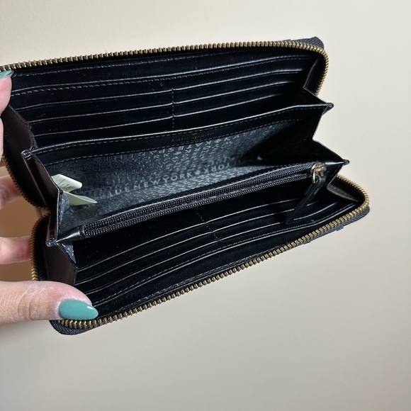 Kate Spade Continental Wallet - Picture 2 of 2